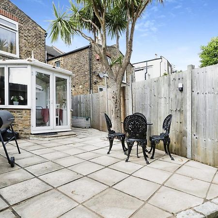 Your Chic 3Br Home Comfort And Style In Londen Buitenkant foto