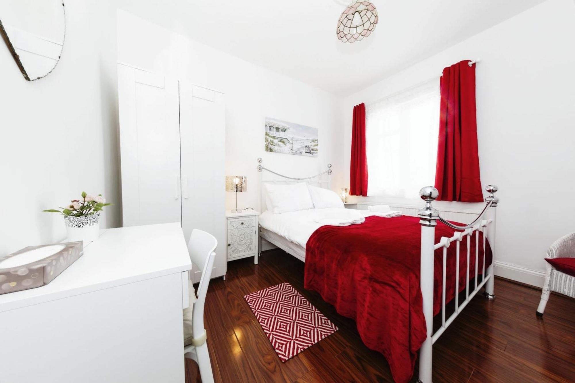 Your Chic 3Br Home Comfort And Style In Londen Buitenkant foto